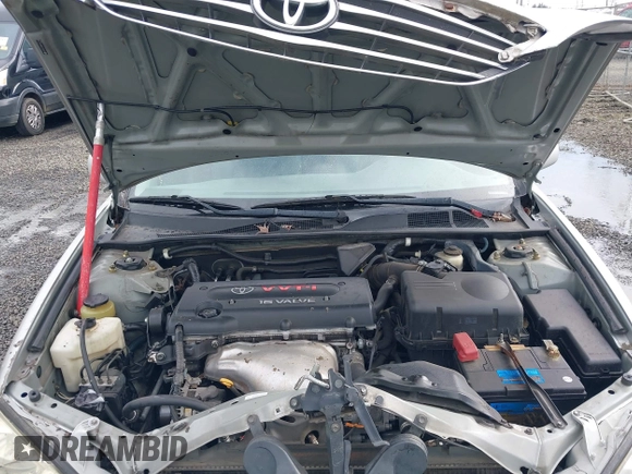 2006 Toyota Camry STD z VIN 4T1BE32K86U157718, wystawiony jako IAAI lot #41805465 z przebiegiem 327 299 mil mil oraz . Historia ofert i sprzedaży dostępna na DreamBid. Obrazek 10.