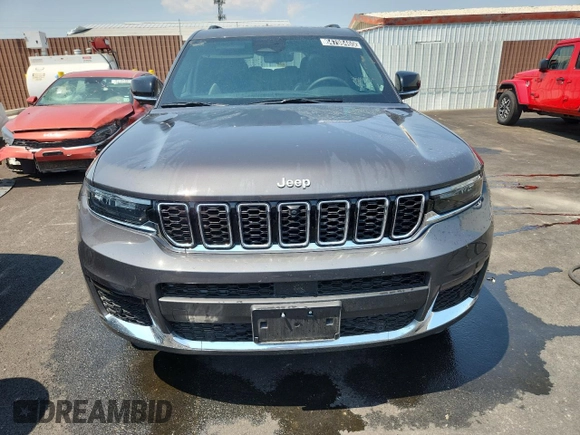 2024 Jeep Grand Cherokee Limited with VIN 1C4RJKBG1R8603337, listed as a Copart auction lot 64798465 with 19,212 mi miles and Clean title. Bid and sale history available at DreamBid. Image 5.