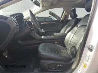 2017 Ford Fusion SE с VIN 3FA6P0HD3HR157987, выставлен на аукционе Copart как лот 60915105 с пробегом 149 347 миль миль и Списание • Salvage title. История ставок и продаж доступна на DreamBid. Изображение 7.