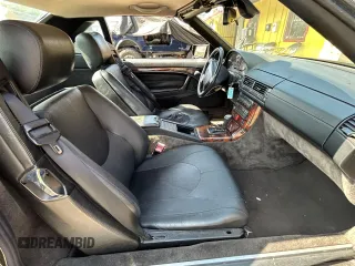1998 Mercedes-Benz SL-Class with VIN WDBFA67FXWF162937, listed as a Copart auction lot 47249545 with 90,278 mi miles and Clean Title. Bid and sale history available at carsss.com. Image 5.