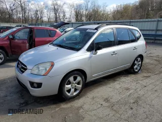2008 Kia Rondo LX with VIN KNAFG526887129060, listed as a Copart auction lot 52691285 with 130,977 mi miles and Salvage Title. Bid and sale history available at carsss.com. Image 1.