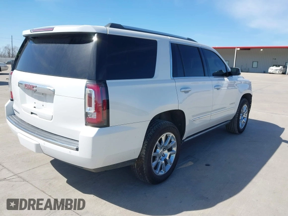 2017 GMC Yukon Denali with VIN 1GKS1CKJ3HR315982, listed as a IAAI auction lot 41721285 with 116,398 mi miles. Bid and sale history available at carsss.com. Image 4.