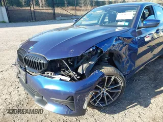 2020 BMW 3 Series 330i xDrive with VIN 3MW5R7J00L8B32413, listed as a IAAI auction lot 41940191 with 46,406 mi miles. Bid and sale history available at carsss.com. Image 6.