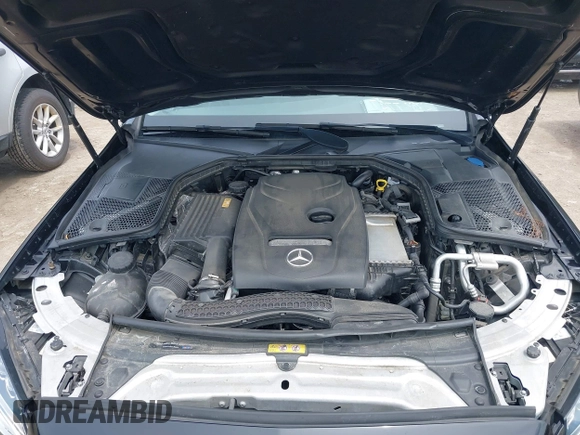 2017 Mercedes-Benz C 300 z VIN 55SWF4KB5HU200236, wystawiony jako IAAI lot #42551004 z przebiegiem 75 802 mil mil oraz . Historia ofert i sprzedaży dostępna na DreamBid. Obrazek 10.