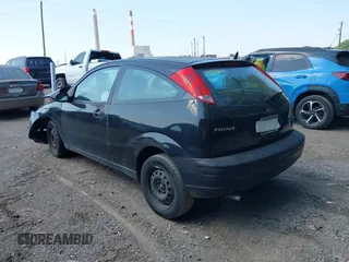2007 Ford Focus S with VIN 1FAFP31NX7W166380, listed as a IAAI auction lot 41346001 with 179,464 mi miles and . Bid and sale history available at carsss.com. Image 3.