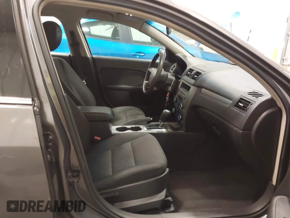 2012 Ford Fusion SE with VIN 3FAHP0HG7CR249339, listed as a IAAI auction lot 41978356 with 122,297 mi miles and . Bid and sale history available at DreamBid. Image 5.