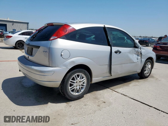 2005 Ford Focus S с VIN 3FAFP31N05R113705, выставлен на аукционе Copart как лот 47631305 с пробегом 206 915 миль миль и Списание • Salvage title. История ставок и продаж доступна на DreamBid. Изображение 3.