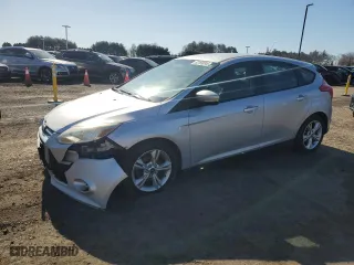 2014 Ford Focus SE with VIN 1FADP3K24EL358789, listed as a Copart auction lot 53169245 with 162,776 mi miles and Salvage Title. Bid and sale history available at carsss.com. Image 1.