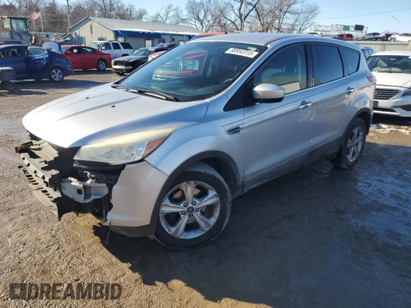 2014 Ford Escape SE with VIN 1FMCU0GX7EUD10310, listed as a Copart auction lot 88952315 with 153,289 mi miles and Salvage Title. Bid and sale history available at carsss.com. Image 1.