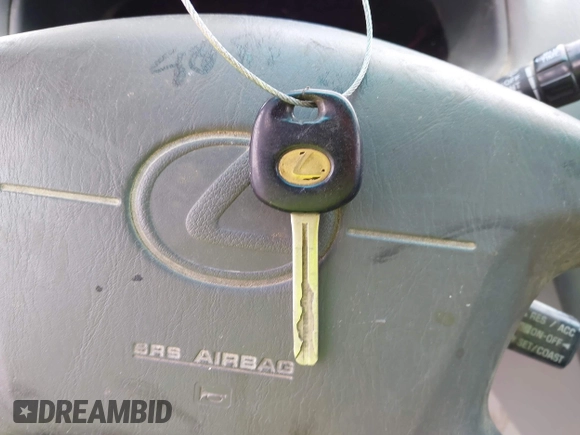 1998 Lexus ES 300 with VIN JT8BF28GXW0106483, listed as a IAAI auction lot 42177092 with Not provided miles and . Bid and sale history available at DreamBid. Image 11.