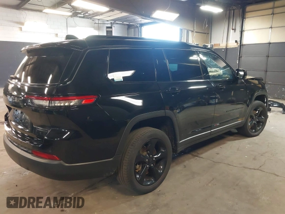 2023 Jeep Grand Cherokee Limited with VIN 1C4RJKBG1P8729145, listed as a IAAI auction lot 41845325 with 28,512 mi miles and . Bid and sale history available at DreamBid. Image 4.