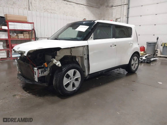 2015 Kia Soul ! with VIN KNDJX3A53F7184832, listed as a IAAI auction lot 42042994 with 72,216 mi miles. Bid and sale history available at carsss.com. Image 2.
