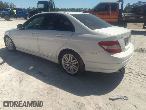 2009 Mercedes-Benz C 300 Sport с VIN WDDGF54X59R056788, выставлен на аукционе IAAI как лот 42050204 с пробегом 213 706 миль миль и . История ставок и продаж доступна на DreamBid. Изображение 3.