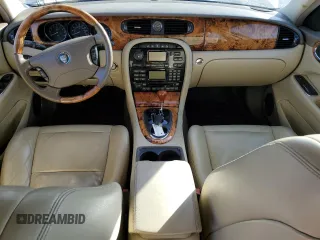 2006 Jaguar XJ with VIN SAJWA79B56SH01865, listed as a Copart auction lot 42511925 with 262,968 mi miles and Salvage Title. Bid and sale history available at carsss.com. Image 8.