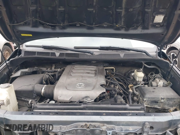 2010 Toyota Sequoia SR5 with VIN 5TDZM5G11AS001275, listed as a IAAI auction lot 41499094 with 194,750 mi miles. Bid and sale history available at carsss.com. Image 10.