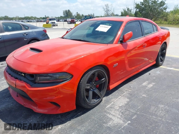 2020 Dodge Charger Scat Pack z VIN 2C3CDXGJ6LH197320, wystawiony jako IAAI lot #42158001 z przebiegiem 27 912 mil mil oraz . Historia ofert i sprzedaży dostępna na DreamBid. Obrazek 2.