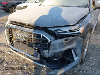 2020 Audi Q7 Premium with VIN WA1AJAF74LD009951, listed as a IAAI auction lot 41418433 with 58,291 mi miles. Bid and sale history available at carsss.com. Image 6.