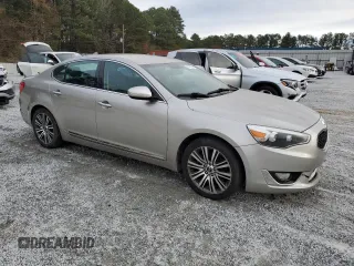 2014 Kia Cadenza Premium with VIN KNALN4D73E5143352, listed as a Copart auction lot 84725614 with 122,878 mi miles and Clean Title. Bid and sale history available at carsss.com. Image 4.
