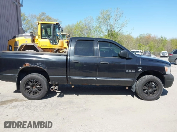 2008 Dodge 1500 SLT with VIN 1D7HU18288J129943, listed as a IAAI auction lot 42137458 with 205,198 mi miles. Bid and sale history available at carsss.com. Image 13.