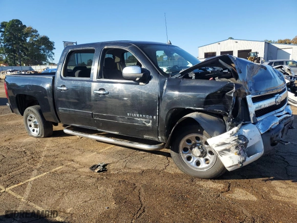 2007 Chevrolet Silverado 1500 LS with VIN 2GCEC13C271602051, listed as a Copart auction lot 82840164 with 0 mi miles and Salvage Title. Bid and sale history available at carsss.com. Image 4.