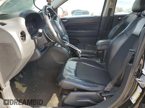 2014 Jeep Compass Latitude with VIN 1C4NJDEB2ED538655, listed as a Copart auction lot 44679255 with 138,426 mi miles and Clean Title. Bid and sale history available at carsss.com. Image 7.