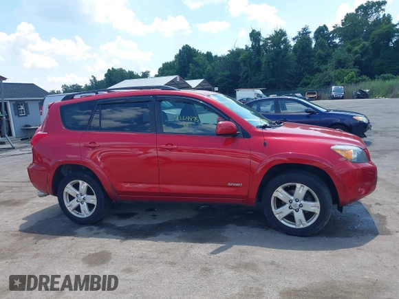 2007 Toyota RAV4 Sport с VIN JTMBK32V476024774, выставлен на аукционе IAAI как лот 42648957 с пробегом 231 545 миль миль и . История ставок и продаж доступна на DreamBid. Изображение 13.