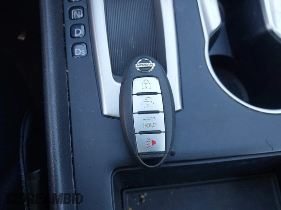 2016 Nissan Altima SR with VIN 1N4AL3AP7GC212210, listed as a IAAI auction lot 41923139 with 26,433 mi miles and . Bid and sale history available at carsss.com. Image 11.