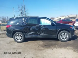2021 Chevrolet Traverse LT Cloth with VIN 1GNERGKW5MJ197065, listed as a IAAI auction lot 41861029 with 57,992 mi miles. Bid and sale history available at carsss.com. Image 13.
