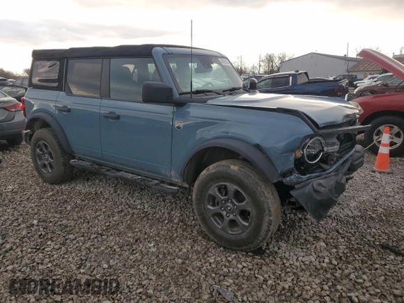2022 Ford Bronco with VIN 1FMDE5BH8NLA99753, listed as a Copart auction lot 48909635 with 28,543 mi miles and Salvage Title. Bid and sale history available at DreamBid. Image 4.