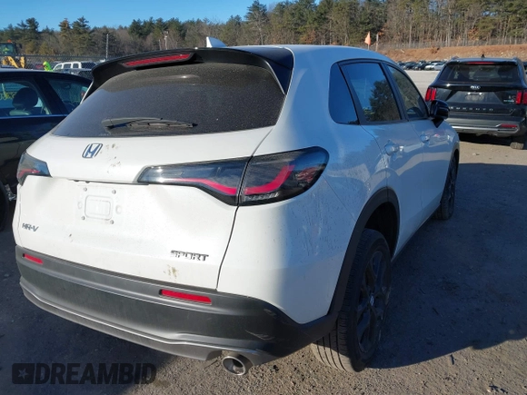 2024 Honda HR-V Sport with VIN 3CZRZ2H57RM725611, listed as a IAAI auction lot 41255519 with 11,173 mi miles. Bid and sale history available at carsss.com. Image 4.