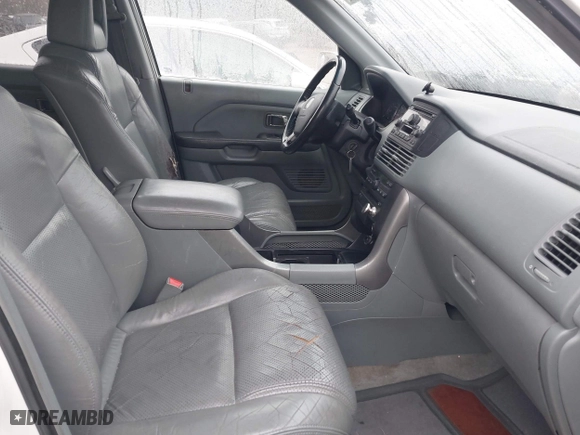 2003 Honda Pilot EX with VIN 2HKYF186X3H519967, listed as a IAAI auction lot 41903064 with 342,607 mi miles. Bid and sale history available at carsss.com. Image 5.
