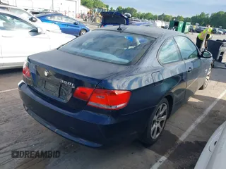 2009 BMW 3 Series 328i xDrive with VIN WBAWV53539P079746, listed as a IAAI auction lot 42205446 with 114,155 mi miles and . Bid and sale history available at carsss.com. Image 4.
