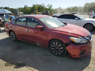 2017 Nissan Altima SV with VIN 1N4AL3APXHC114886, listed as a Copart auction lot 57162905 with 139,879 mi miles and Salvage title. Bid and sale history available at DreamBid. Image 4.