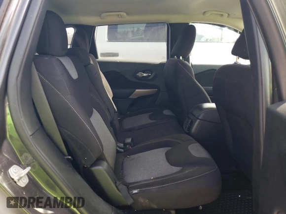 2018 Jeep Cherokee Latitude z VIN 1C4PJMCX9JD586705, wystawiony jako Copart lot #48167215 z przebiegiem 121 494 mil mil oraz Szkoda całkowita • Salvage title. Historia ofert i sprzedaży dostępna na DreamBid. Obrazek 11.