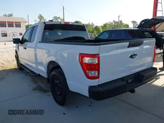 2021 Ford F-150 XL z VIN 1FTEX1C56MKE47893, wystawiony jako IAAI lot #42095350 z przebiegiem 89 885 mil mil oraz . Historia ofert i sprzedaży dostępna na DreamBid. Obrazek 3.