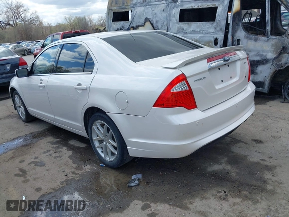 2010 Ford Fusion SEL with VIN 3FAHP0JA8AR129486, listed as a IAAI auction lot 41878346 with 137,983 mi miles. Bid and sale history available at carsss.com. Image 3.