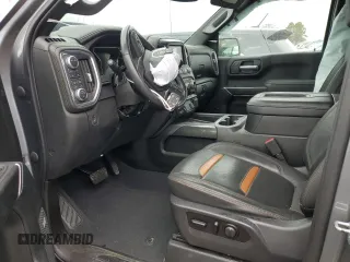 2021 GMC Sierra 1500 AT4 with VIN 1GTP9EEL8MZ209878, listed as a Copart auction lot 43630505 with 61,755 mi miles and Salvage Title. Bid and sale history available at carsss.com. Image 7.