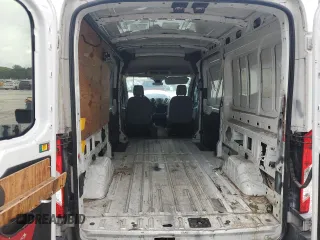 2018 Ford Transit с VIN 1FTYR2DMXJKA77367, выставлен на аукционе Copart как лот 61087535 с пробегом 114 467 миль миль и Чистый • Clean title. История ставок и продаж доступна на DreamBid. Изображение 10.