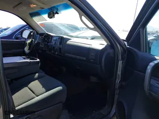 2007 Chevrolet Silverado 1500 LTZ with VIN 3GCEK13M97G532406, listed as a IAAI auction lot 41656915 with 243,909 mi miles. Bid and sale history available at carsss.com. Image 5.