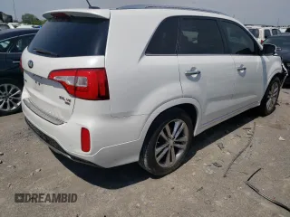 2014 Kia Sorento SX Limited with VIN 5XYKW4A76EG491279, listed as a Copart auction lot 61257083 with 143,701 mi miles and Salvage Title. Bid and sale history available at carsss.com. Image 3.