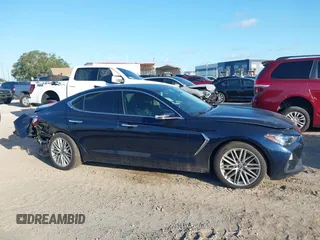 2020 Genesis G70 2.0T z VIN KMTG64LA1LU062420, wystawiony jako IAAI lot #42260170 z przebiegiem 68 450 mil mil oraz . Historia ofert i sprzedaży dostępna na DreamBid. Obrazek 13.