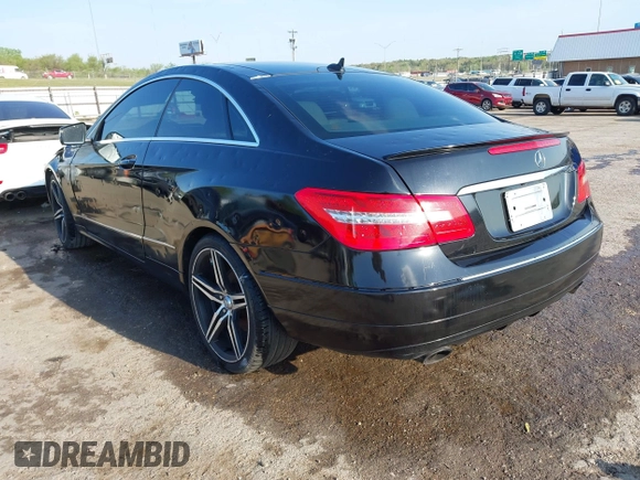 2011 Mercedes-Benz E-Class E 350 with VIN WDDKJ5GB0BF097376, listed as a IAAI auction lot 42050801 with 123,088 mi miles. Bid and sale history available at carsss.com. Image 3.