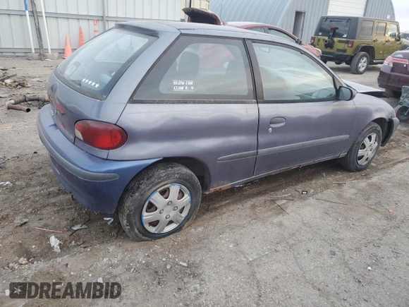1997 Geo Metro LSi z VIN 2C1MR2299V6755576, wystawiony jako Copart lot #44416715 z przebiegiem 207 281 mil mil oraz Szkoda całkowita • Salvage title. Historia ofert i sprzedaży dostępna na DreamBid. Obrazek 3.