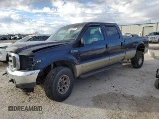 2001 Ford Super Duty F-250 XL with VIN 1FTNW21S71EB38509, listed as a Copart auction lot 81579944 with 204,707 mi miles and Salvage Title. Bid and sale history available at carsss.com. Image 1.