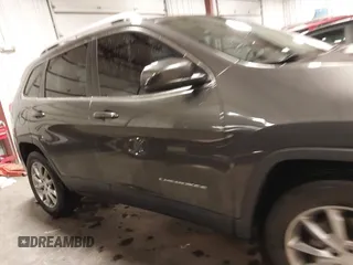2018 Jeep Cherokee Limited with VIN 1C4PJMDX7JD535623, listed as a IAAI auction lot 41824338 with 99,992 mi miles. Bid and sale history available at carsss.com. Image 14.