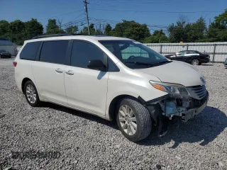 2015 Toyota Sienna Limited with VIN 5TDDK3DC5FS104572, listed as a Copart auction lot 62145625 with 156,740 mi miles and Salvage title. Bid and sale history available at DreamBid. Image 4.