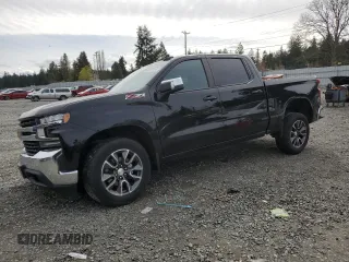 2021 Chevrolet Silverado 1500 LT with VIN 3GCUYDED9MG295923, listed as a Copart auction lot 52372845 with 43,298 mi miles and Salvage Title. Bid and sale history available at DreamBid. Image 1.