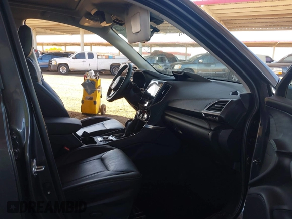 2024 Subaru Forester Touring with VIN JF2SKAMC3RH482086, listed as a IAAI auction lot 42105464 with 11,292 mi miles and . Bid and sale history available at DreamBid. Image 5.