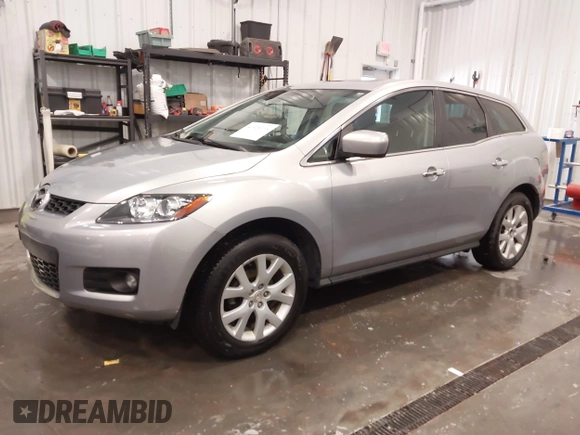 2007 Mazda CX-7 Sport with VIN JM3ER293670158686, listed as a IAAI auction lot 41920114 with 179,012 mi miles. Bid and sale history available at carsss.com. Image 18.
