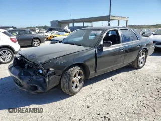 2003 Mercury Marauder with VIN 2MEHM75VX3X616832, listed as a Copart auction lot 41696555 with 132,095 mi miles and Salvage Title. Bid and sale history available at carsss.com. Image 1.